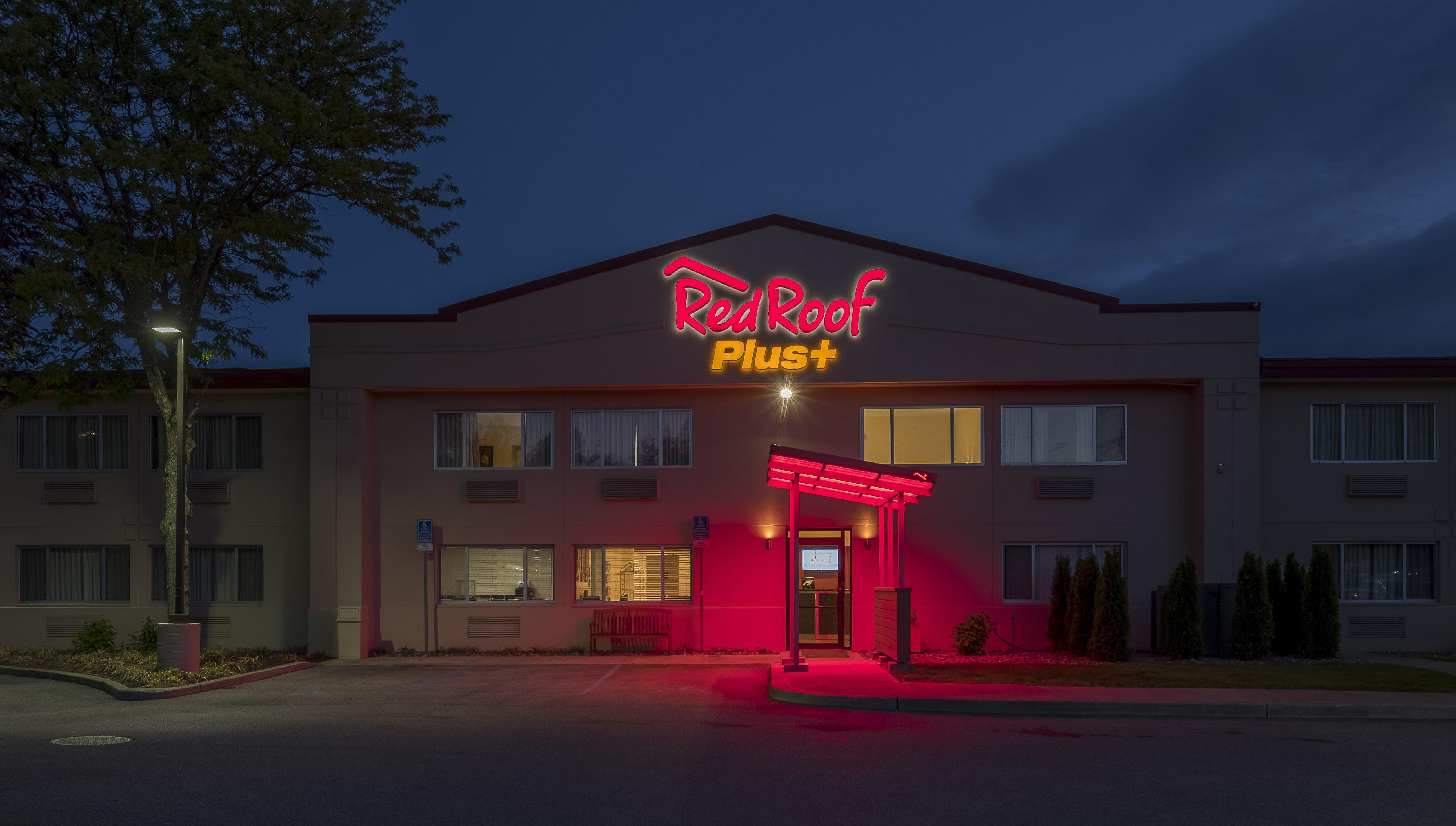 Red Roof Inn Plus+ Poughkeepsie Exterior foto